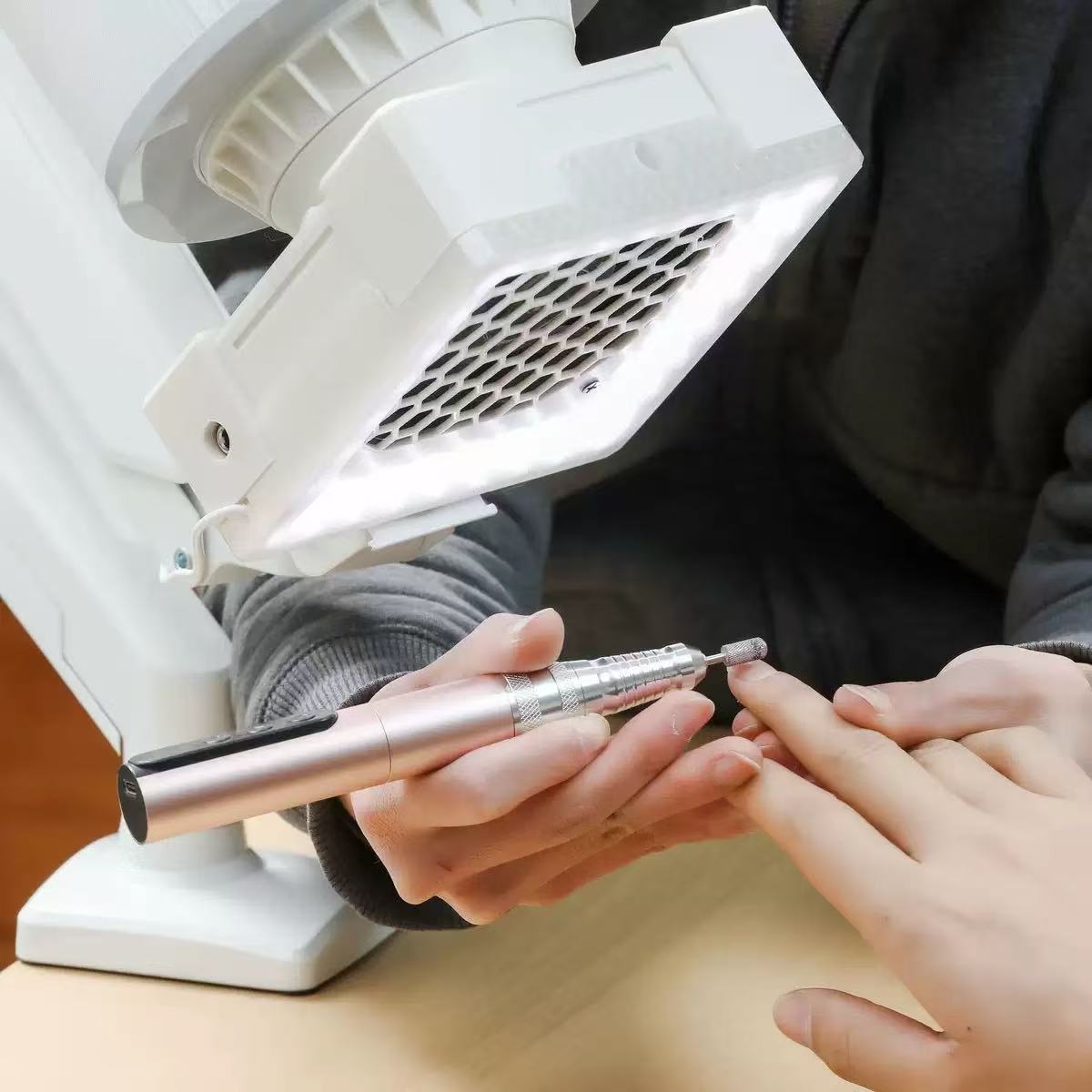 2025 Latest Portable Manicure  - Mini Wind Turbine Vertical 评论和价格
